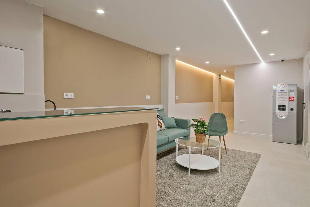Your Home- Apartment Camp Nou 2A L'Hospitalet de Llobregat Exterior foto